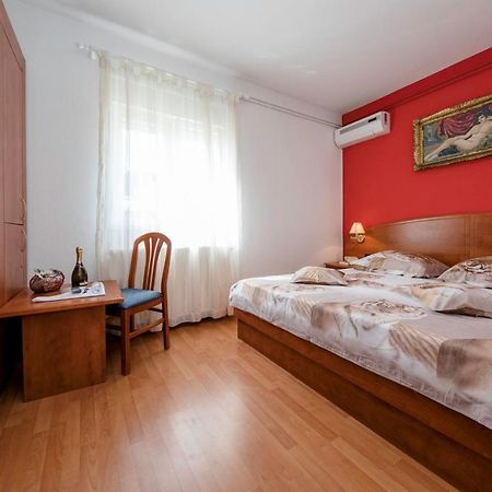 Apartment Dominik 2874 Palit Εξωτερικό φωτογραφία